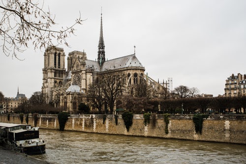 Athée ou croyant, Notre Dame est notre cathédrale commune !